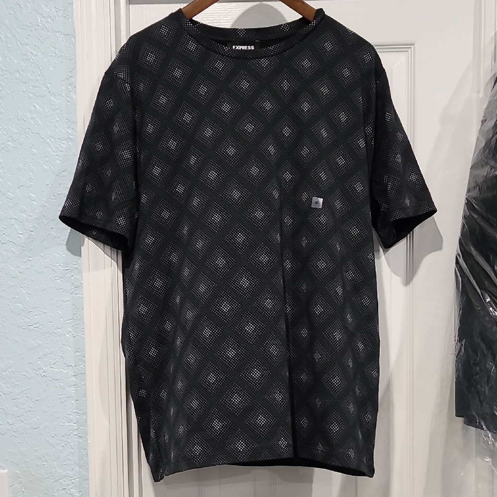 Express Black Geometric Stretch Short Sleeve Tee Sz: XL